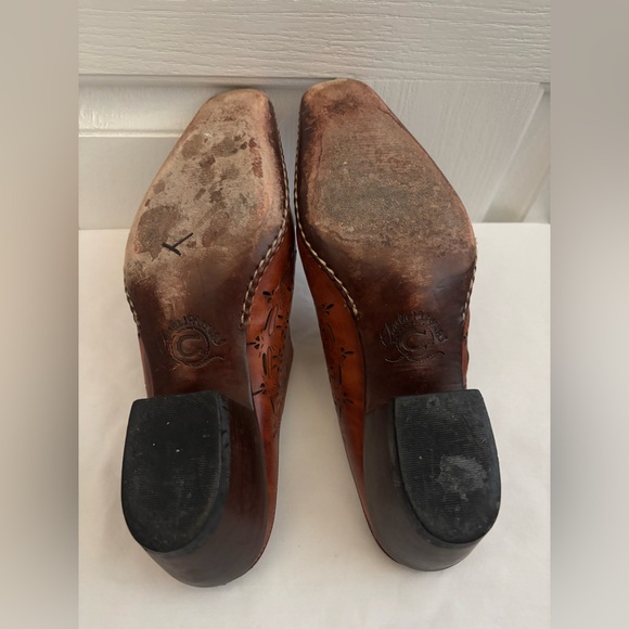 Charlie Horse Tooled Leather Western Mules Women’s Size 8B Slip-On Cowboy Heel - Picture 5 of 10